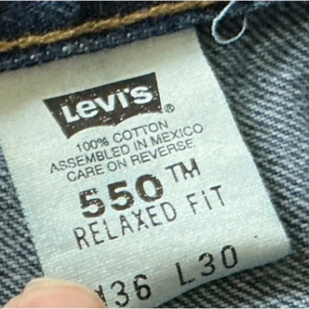 Levis preowned these